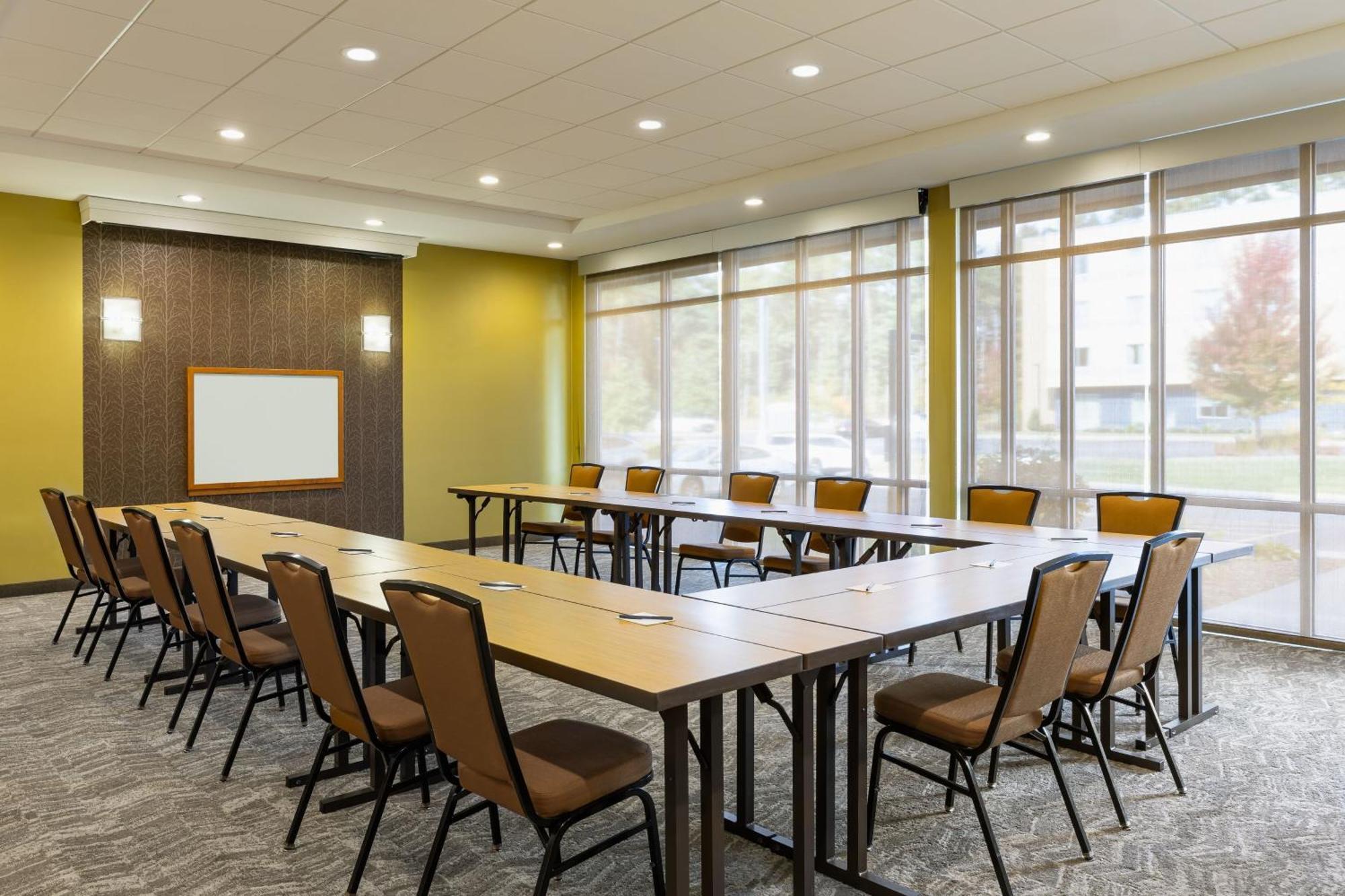 Springhill Suites By Marriott Wisconsin Dells Buitenkant foto